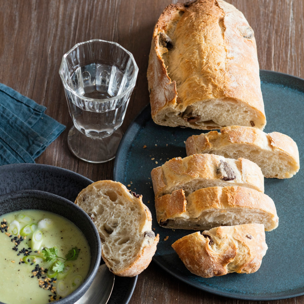 Pain aux olives
