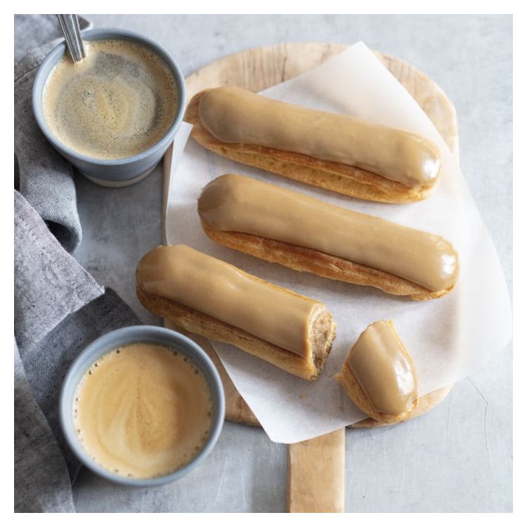 Coffee eclair