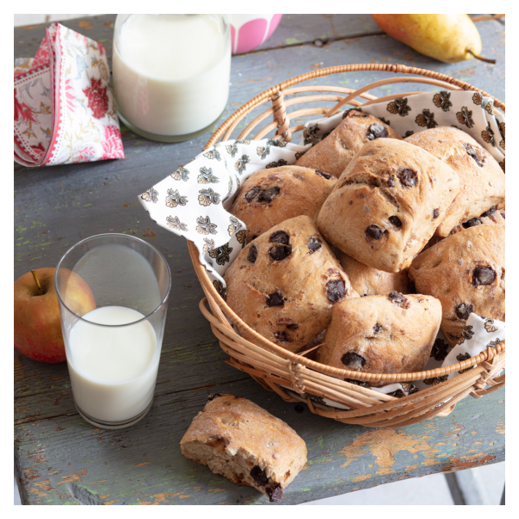 Σοκολατένιο ψωμάκι με κομμάτια σοκολάτας