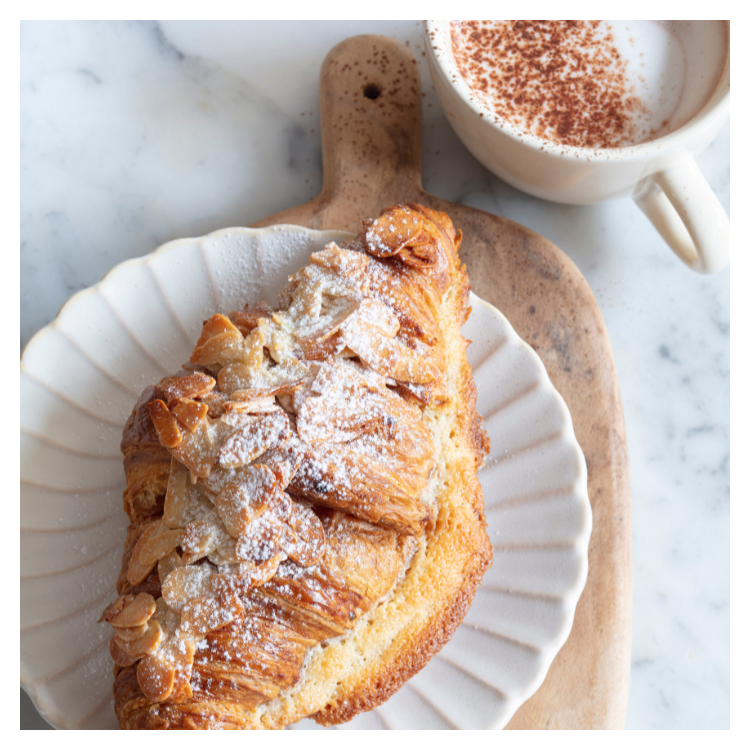 ALMOND CROISSANT