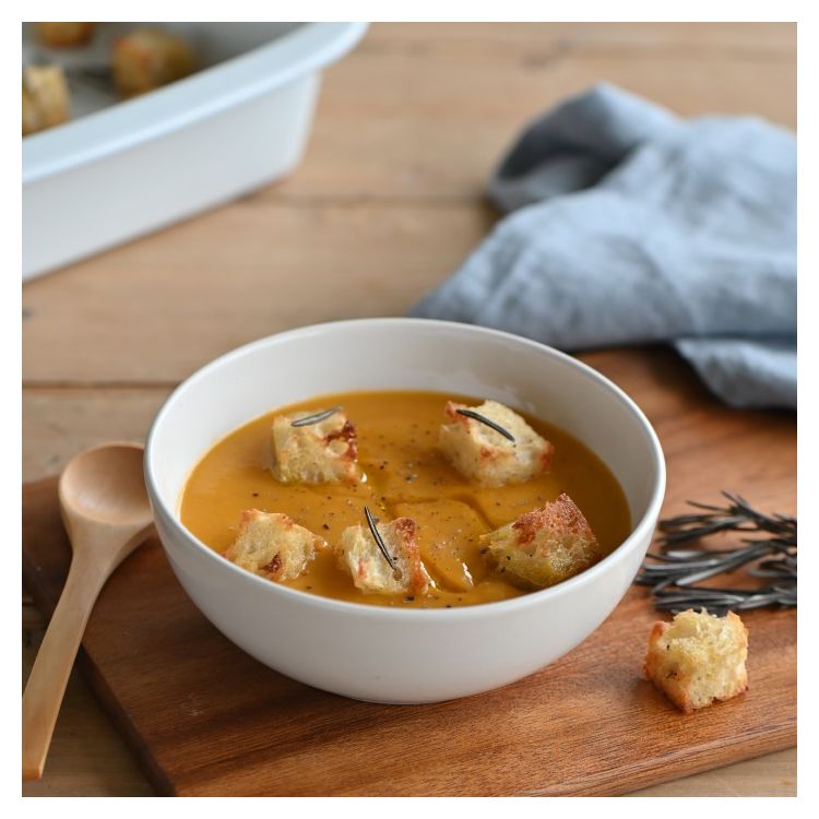 CROUTONS AU ROMARIN - UNE RECETTE SANS GASPI C'EST EXQUIS