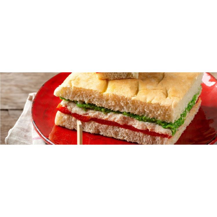 TRAMEZZINO, SALMON, PEAS AND PEPPERONI