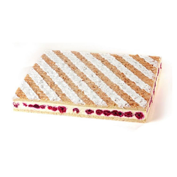 Macaroon style raspberry half tray 2200g