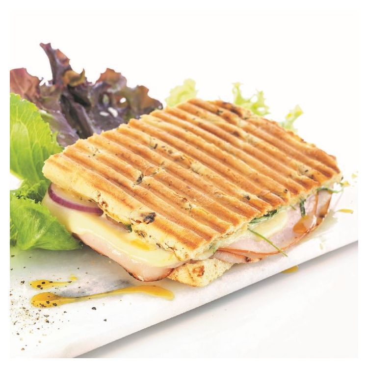 Focaccia tomat, förskuren 9x14 cm