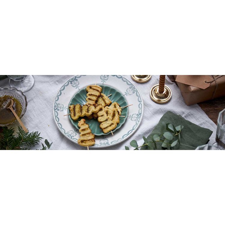 RT185_PESTO_CHRISTMAS_TREES