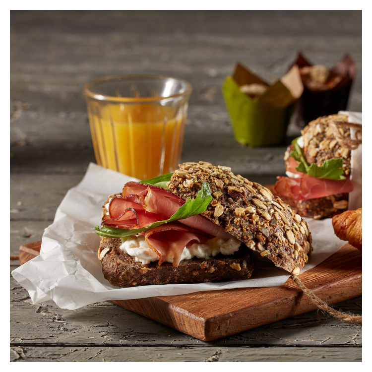PETIT PAVÉ SANDWICH "SCHWARZWALD-BISSEN"